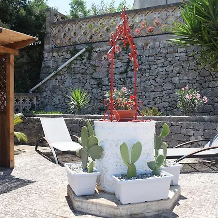 Dimora In Collina